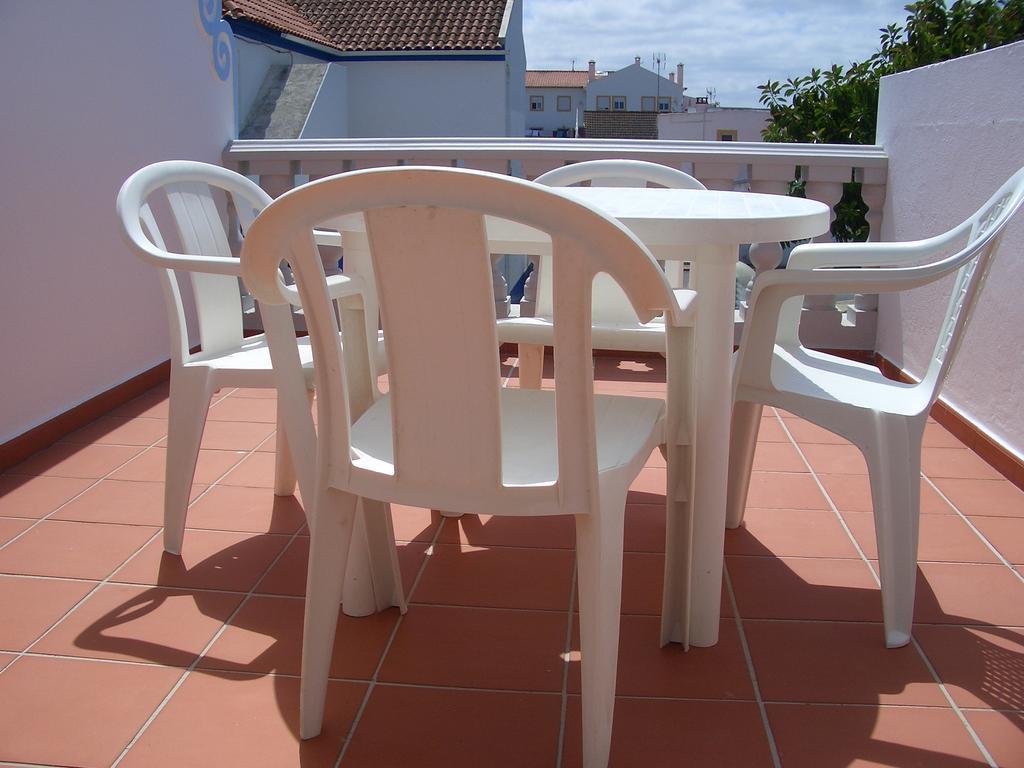 Apartamentos Monte da Rosa Vila Nova de Milfontes Ruang foto